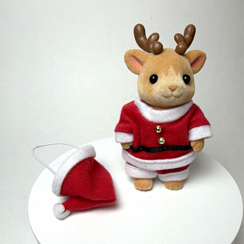 Sylvanian Families 1:12 Reindeer Animal Figure in Santa Outfit w/ Hat, 2pc